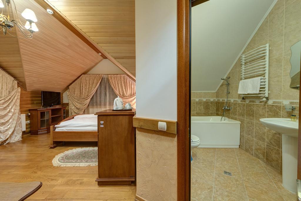 Hotel Perlyna Karpat Bukovel Exterior photo